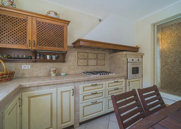 Capo Perla - Goelba Semesterbostad *